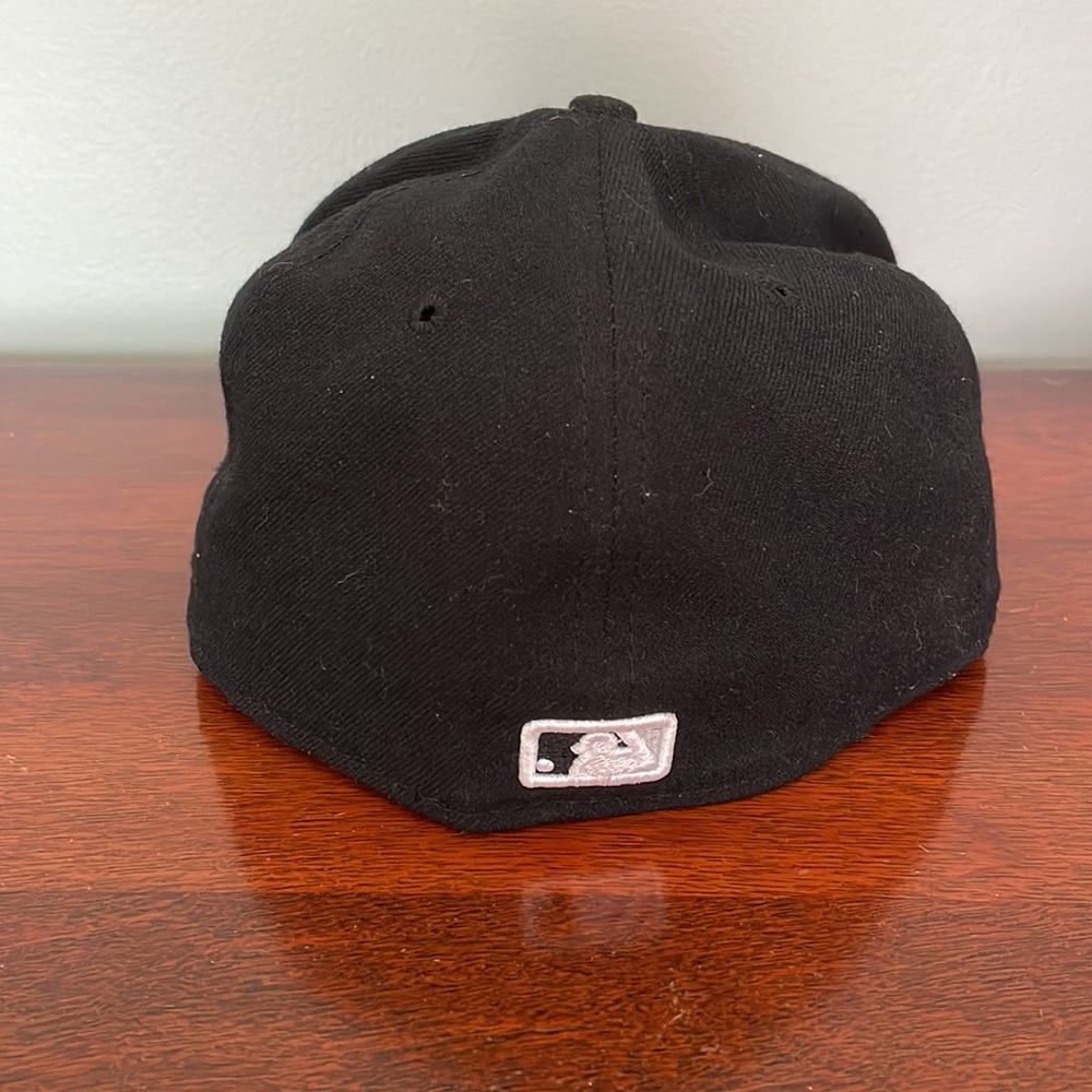 Chicago White Sox Cap - Picture 2 of 6